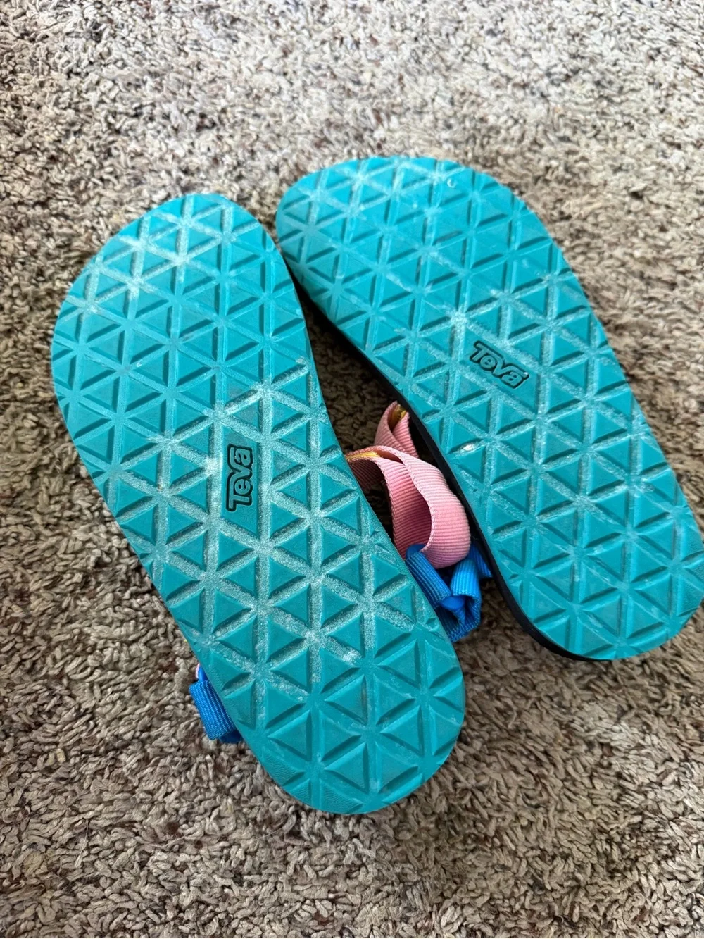 Teva colorful kids